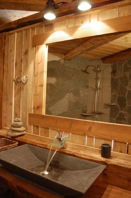 Là Haut&Spa Ventron Quarto foto